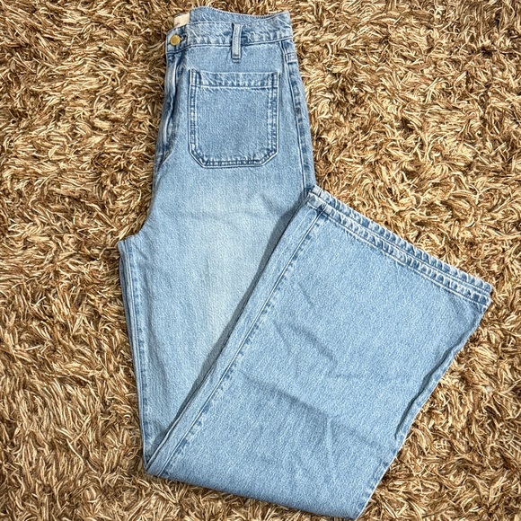 Light Blue Wide Leg Women's Jeans - Picture 4 of 8